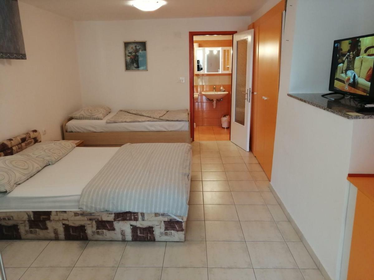 Superior, Vorgesetzter Apartments Palma 2 Badezimmer, Sandy Beach Sea View Crikvenica Exterior foto